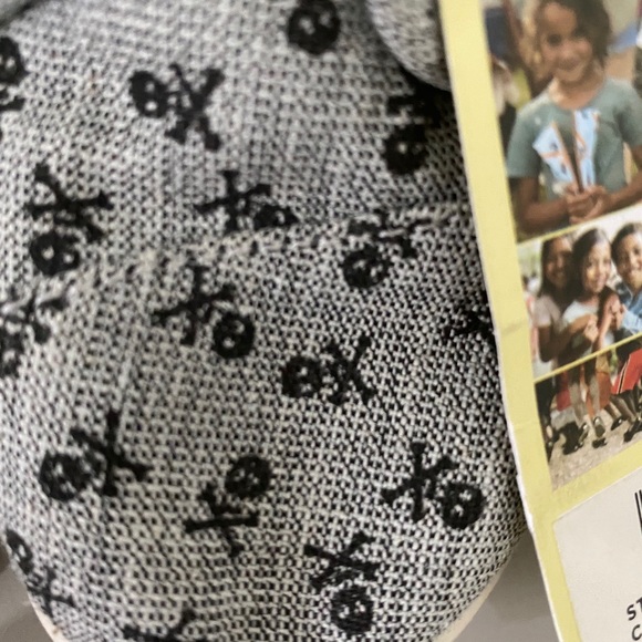 Bnwt Boys Toms - Picture 3 of 5